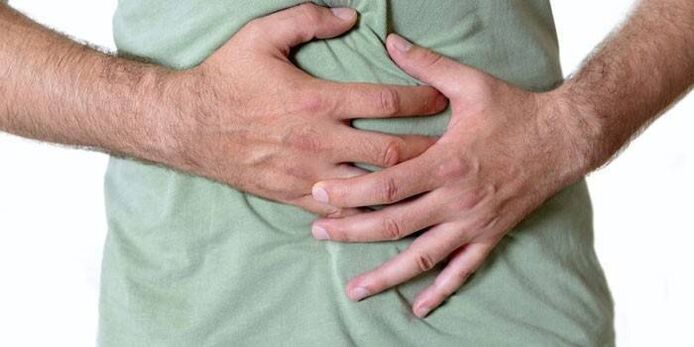 Sakit perut boleh menjadi gejala helminthiasis
