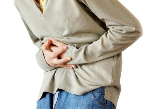 Sakit perut spasmodik menyebabkan diphyllobothriasis